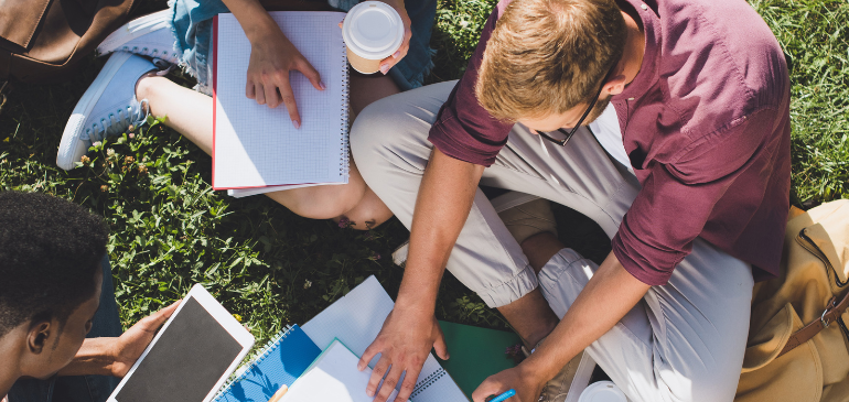 Assurance maladie étudiant étranger