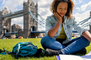 assurance maladie etranger etudiant