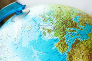 explorer des pays dans le monde entier